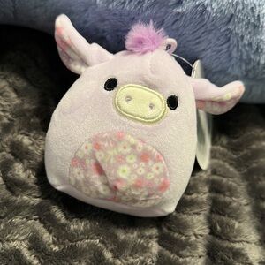 Squishmallow Delzi the elephant clip